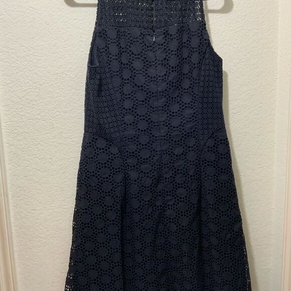 Tory Burch Hallie Eyelet Dress Women's Size 8 Navy Blue A Line Sleeveless Lined - Picture 6 of 9